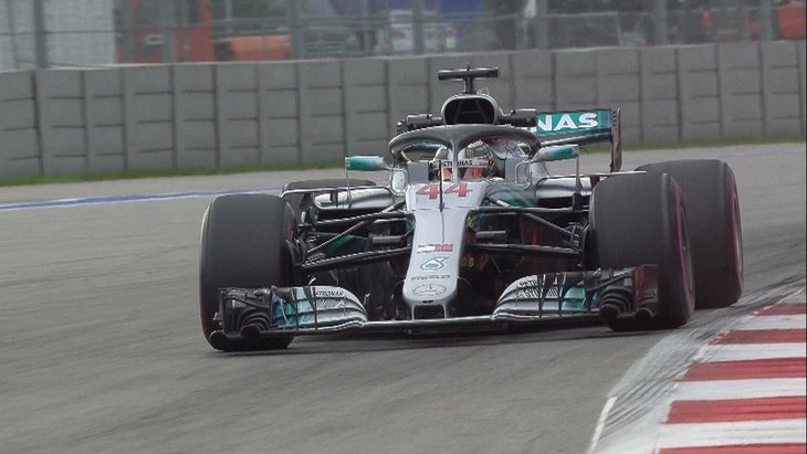 Льюис Хэмилтон