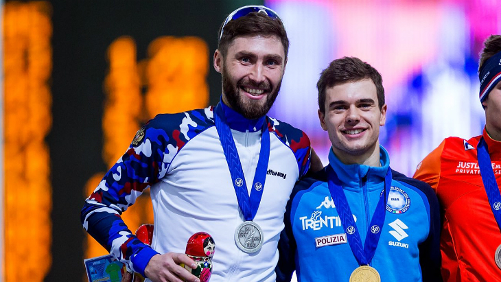 Александр Румянцев (слева)