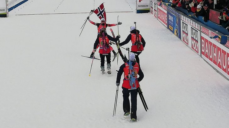 Норвежки на финише