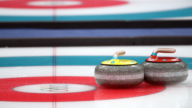 Мужская сборная России по керлингу проиграла Дании на групповом этапе ЧЕ