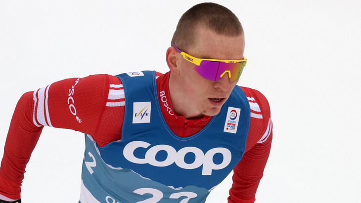 Александр Большунов