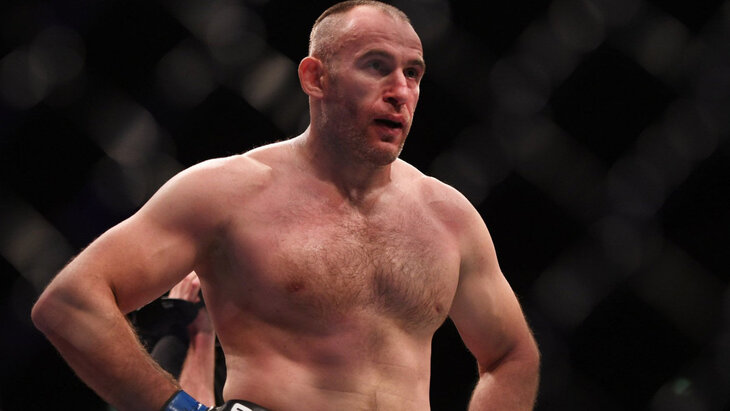 Алексей Олейник