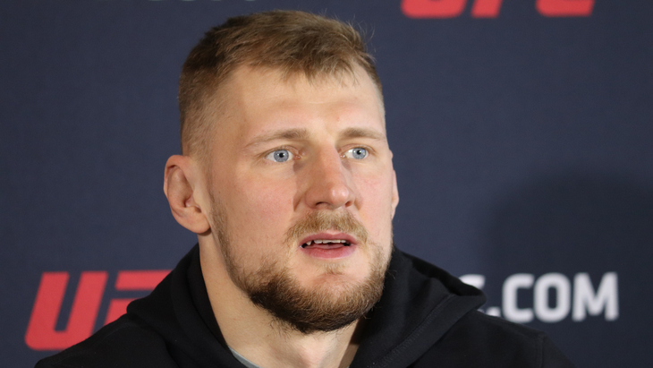 Александр Волков