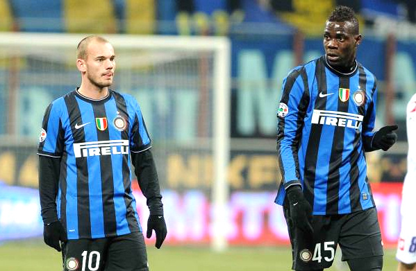 Моуринью vs Балотелли (11 фото)