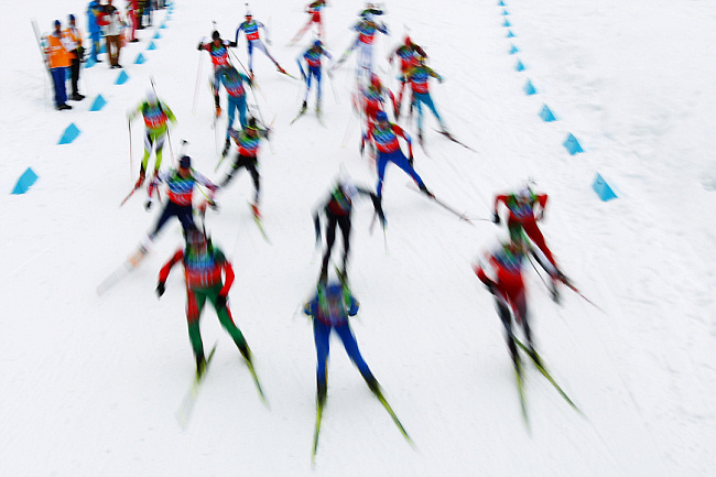 Бронза российских биатлонистов в эстафете (24 фото)