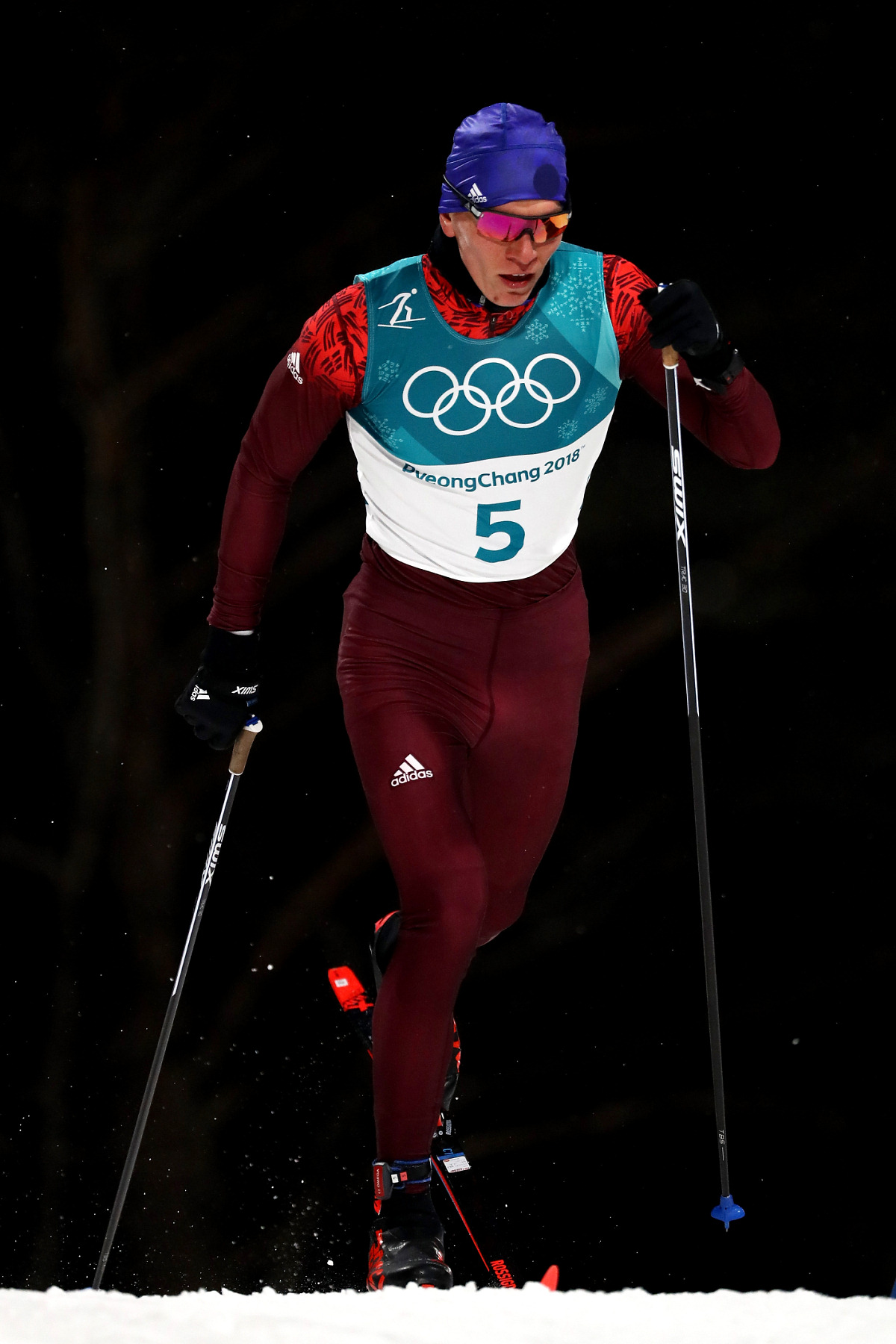 Золото Клебо и бронза Большунова в спринте