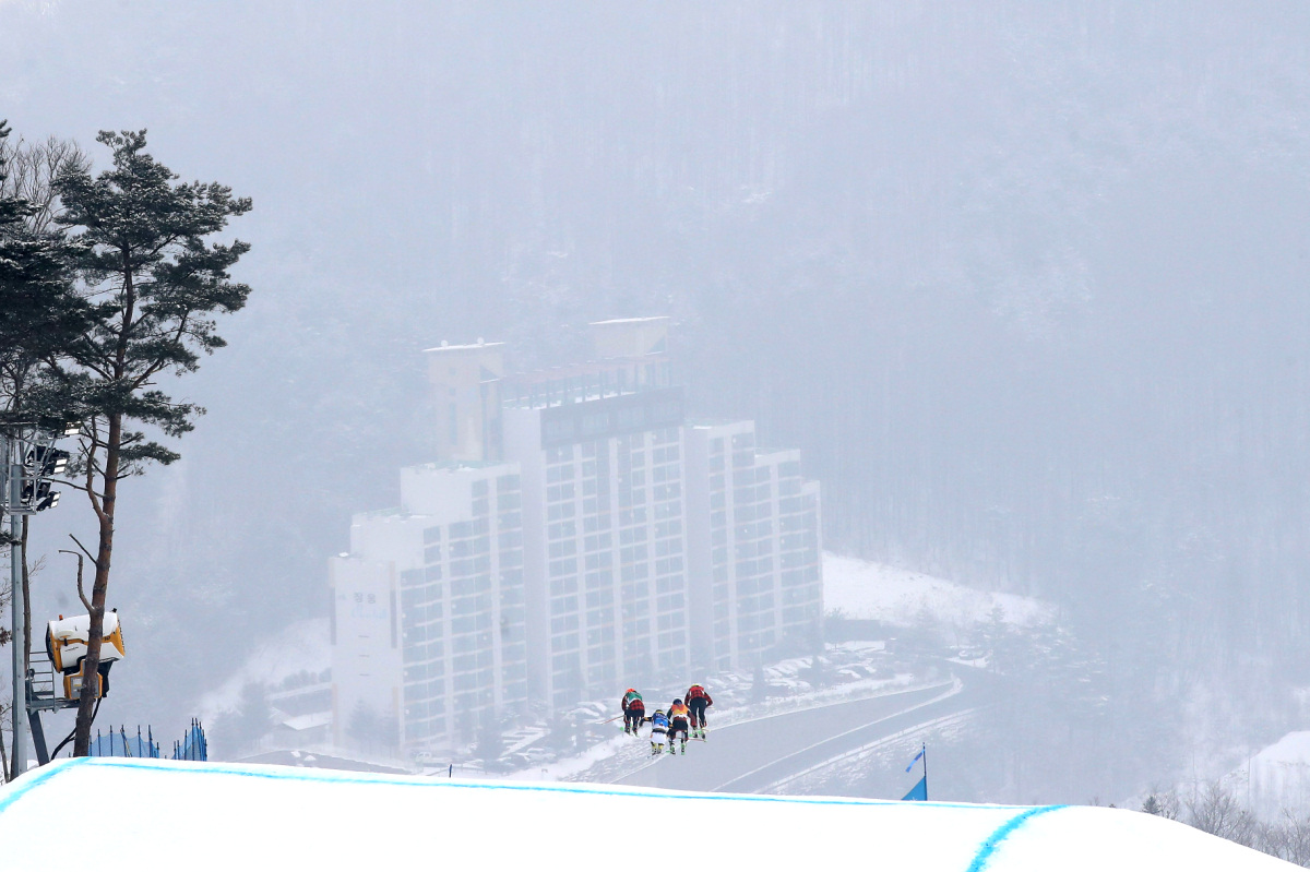 Золото фристайлистки Келси Сервы в ски-кроссе