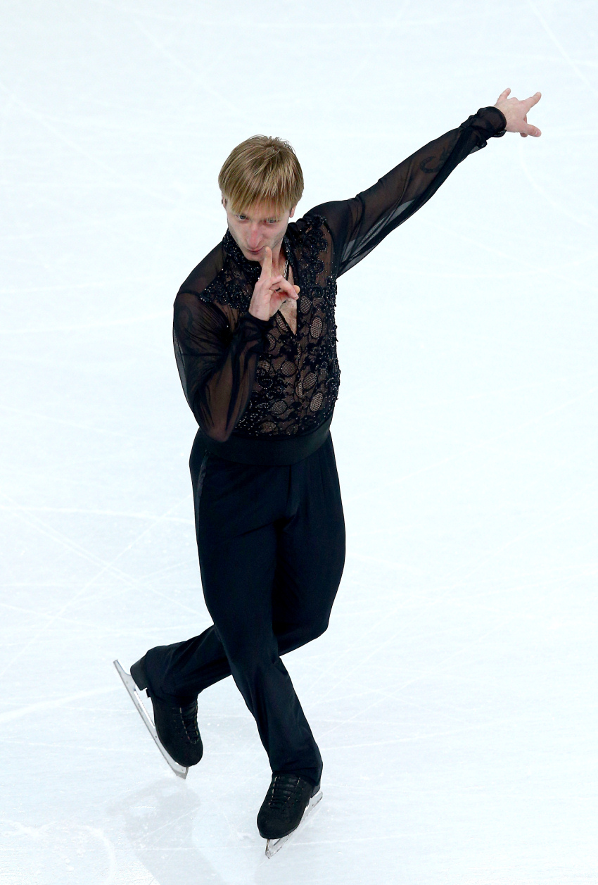 Первое место Плющенко в произвольной программе. Команды