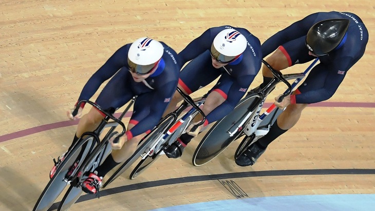 Филип Хиндес, Джейсон Кенни и Каллум Скиннер обновили олимпийский рекорд