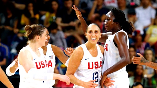 Линдсей Уолен, Дайана Таурази и Тина Чарльз