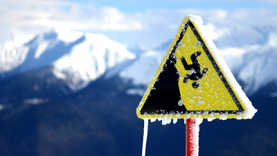 Знак в горнолыжном центре «Роза Хутор»