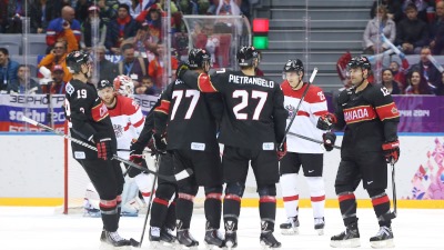 Канады разгромили австрийцев