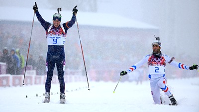 Эмиль Хегле Свендсен и Мартен Фуркад на финише