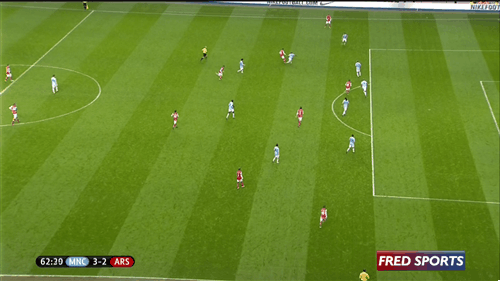 Комбинация и гол Уолкотта