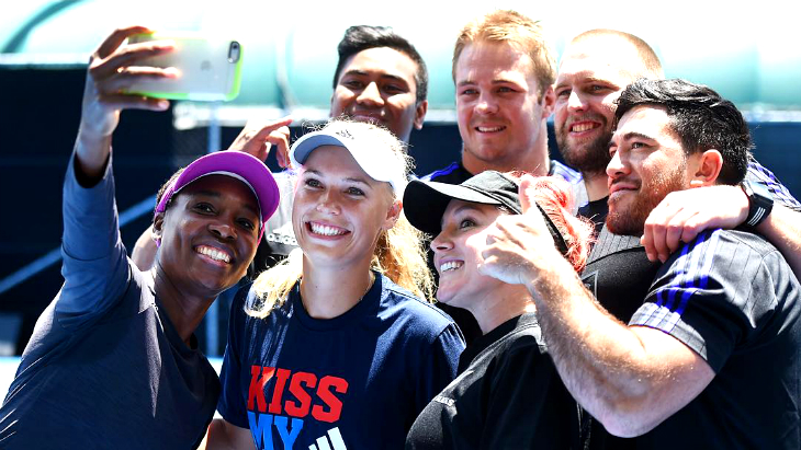 Солнечная Австралия, позитивные теннисистки