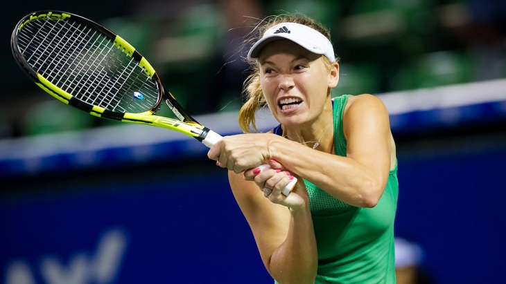 Каролин Возняцки