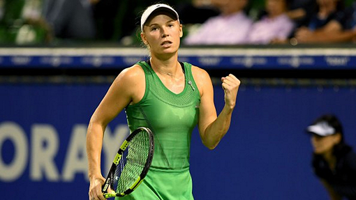 Каролин Возняцки