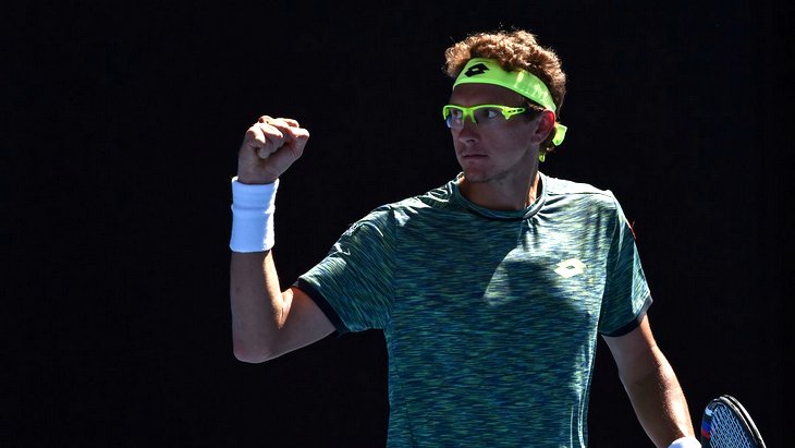 Денис Истомин