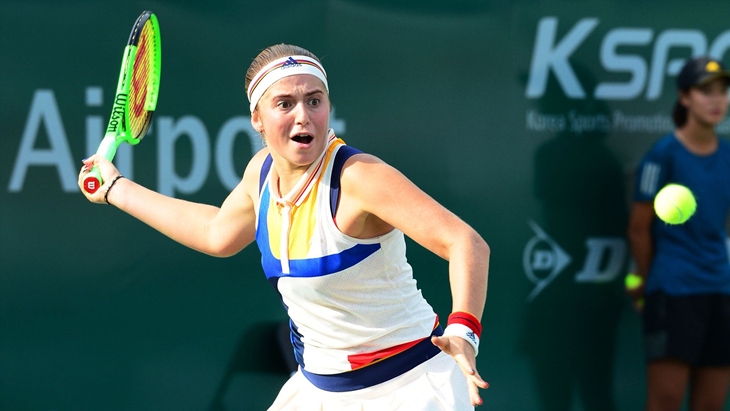 Елена Остапенко