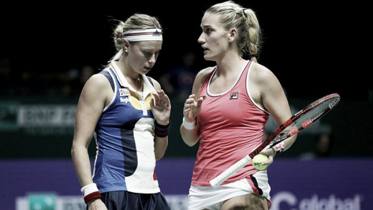 Тимя Бабош и Андреа Главачкова