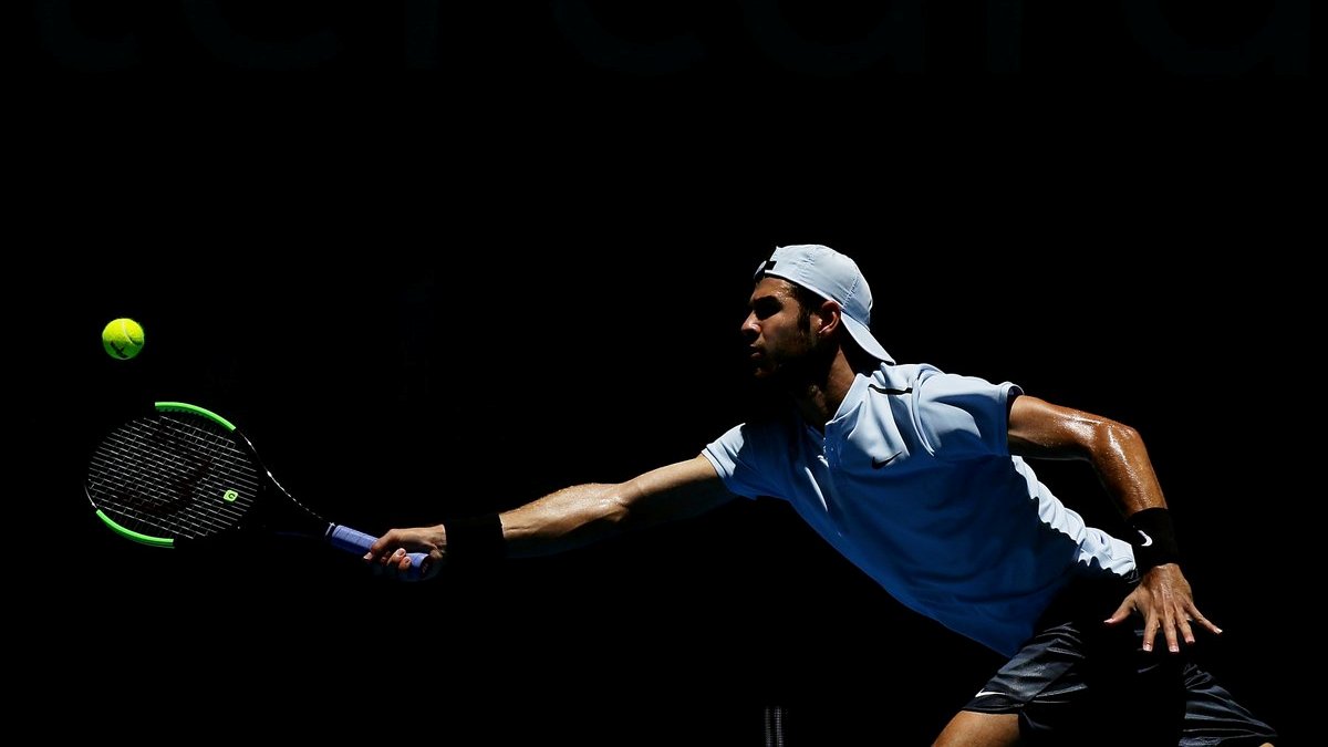 Карен Хачанов