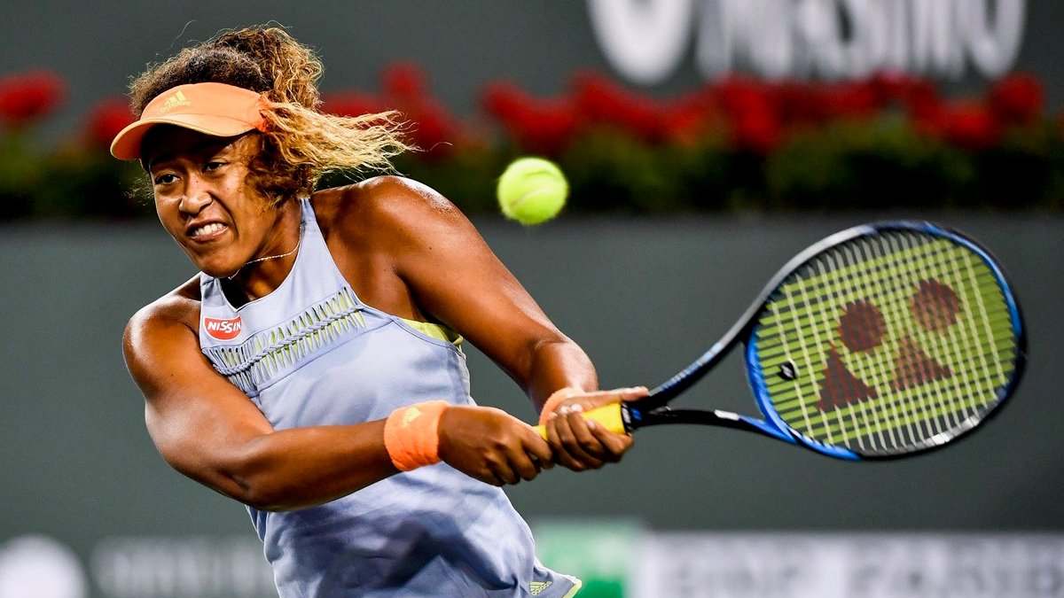 Наоми Осака