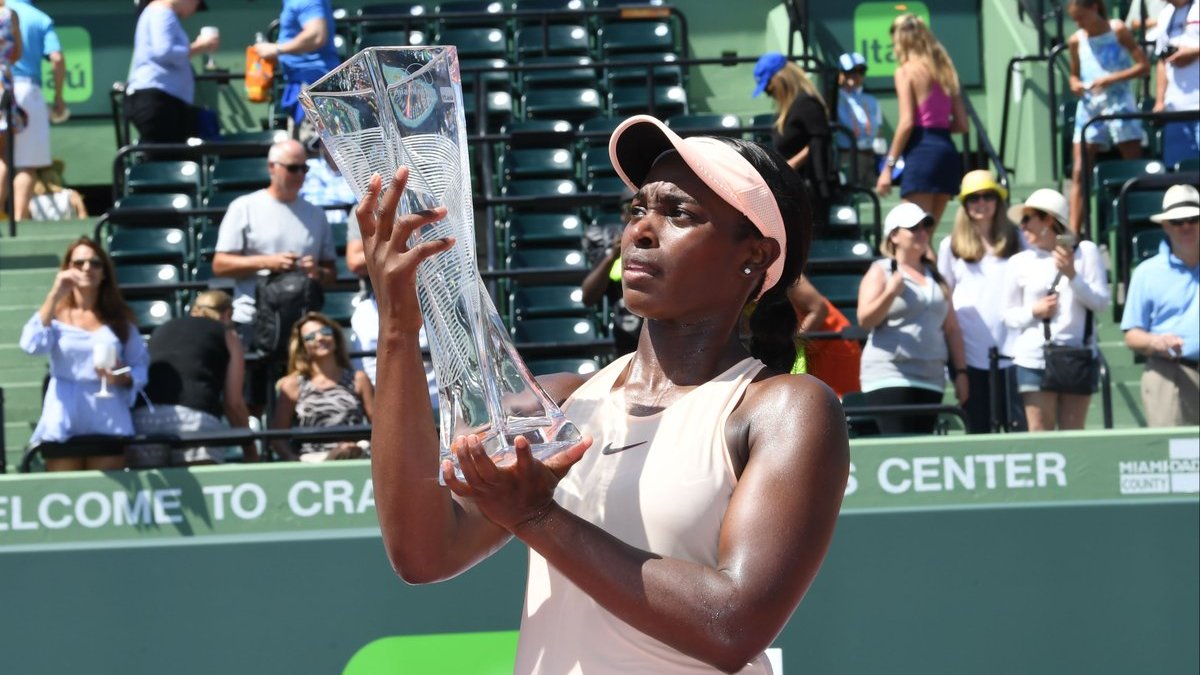 Слоан Стивенс