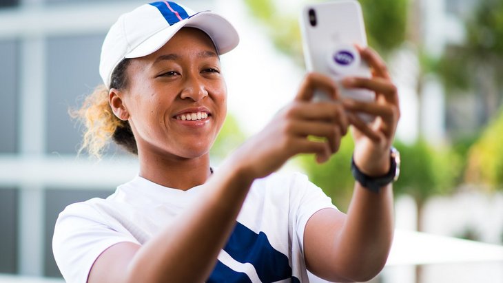 Наоми Осака