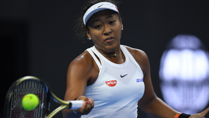 Наоми Осака