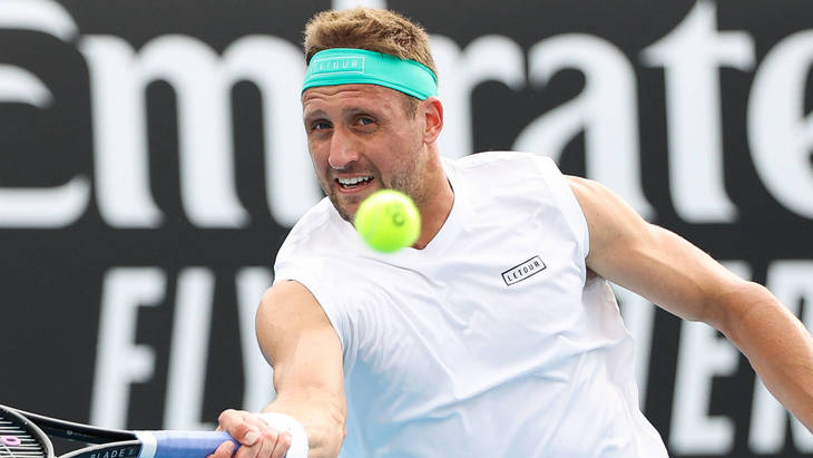 Теннис Сандгрен