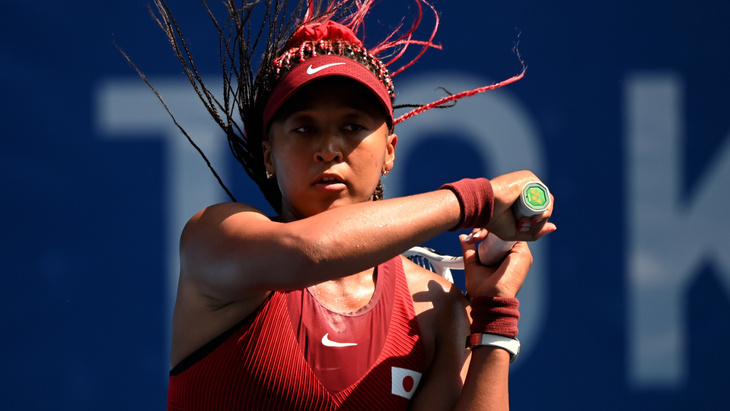 Наоми Осака