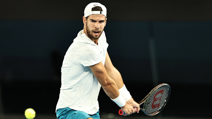 Карен Хачанов