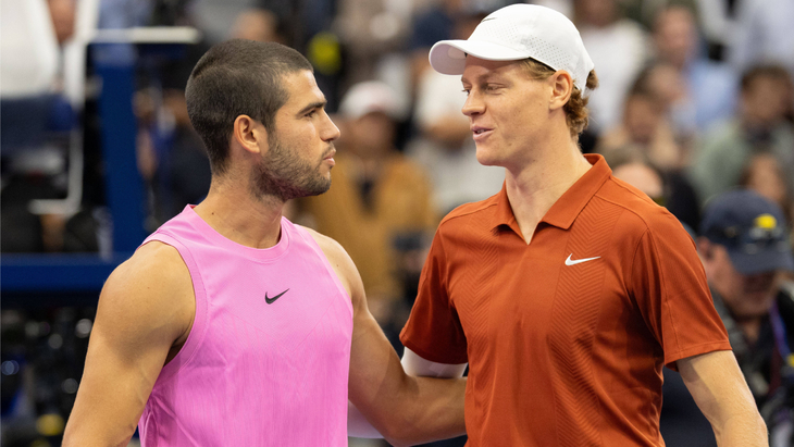 Карлос Алькарас (слева) и Янник Синнер