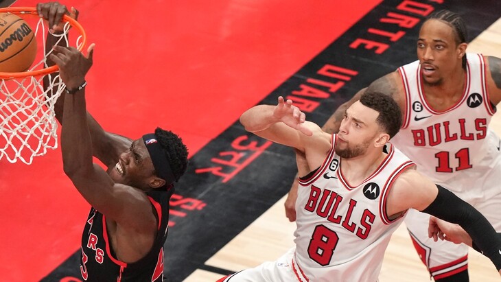 «Чикаго» — «Торонто»