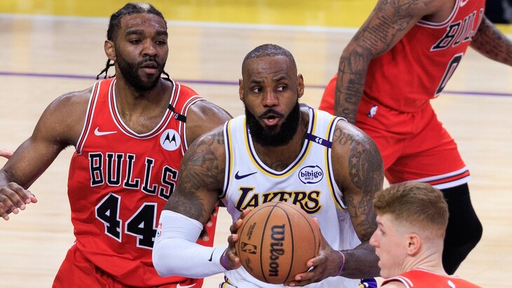 «Лос-Анджелес Лейкерс» — «Чикаго»