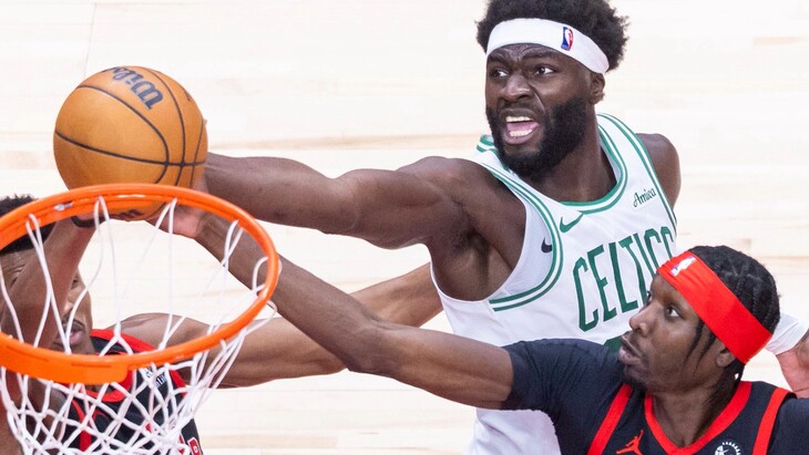 «Сакраменто» — «Бостон»