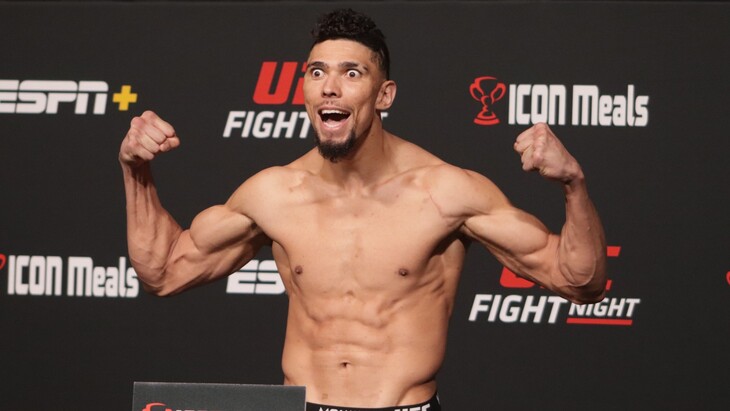 Джонни Уокер