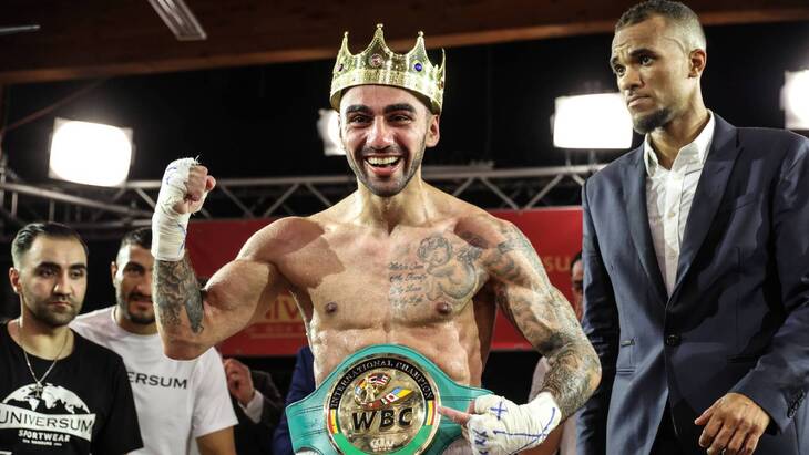 Артем Арутюнян