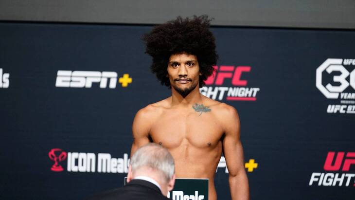 Алекс Касерес