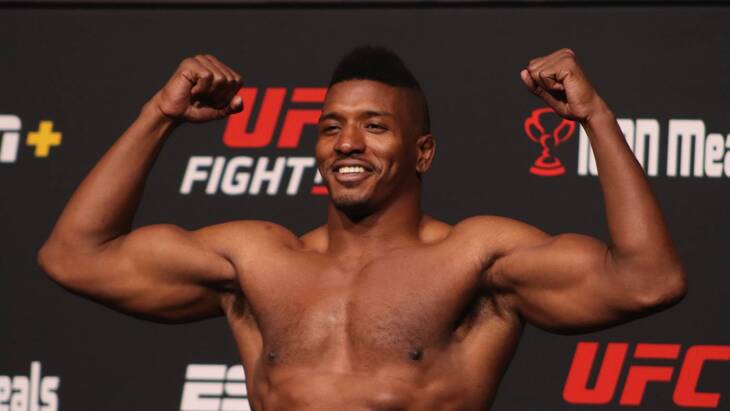 Алонзо Менифилд