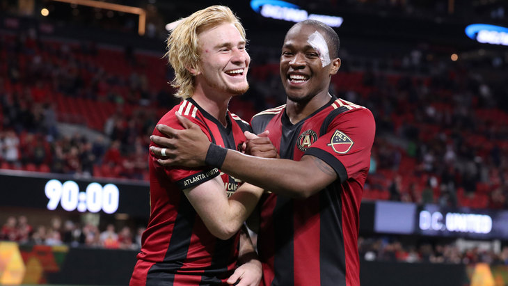 Футболисты «Атланты»