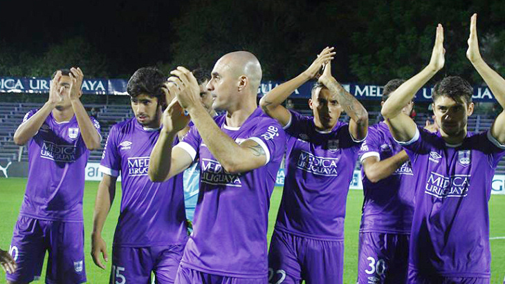 Футболисты «Дефенсор Спортинг»