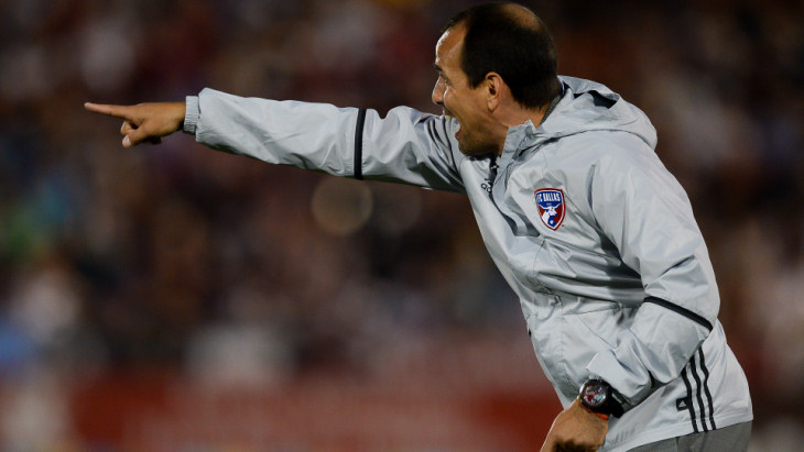 Оскар Пареха