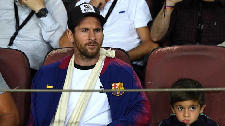 Лионель Месси сломал руку
