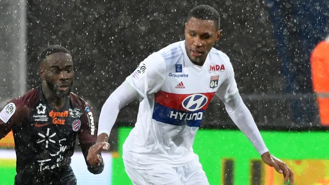 Обе команды борются за попадание в ЛЧ