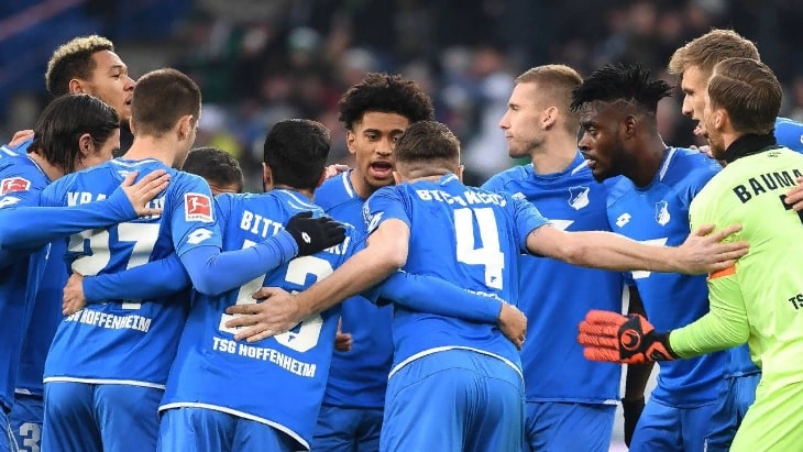 Футболисты «Хоффенхайма» настраиваются перед матчем