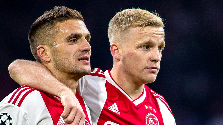 Душан Тадич и Донни ван де Бек