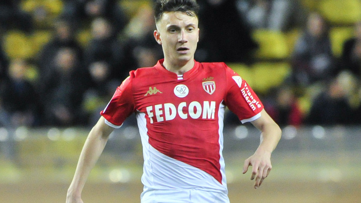 Александр Головин