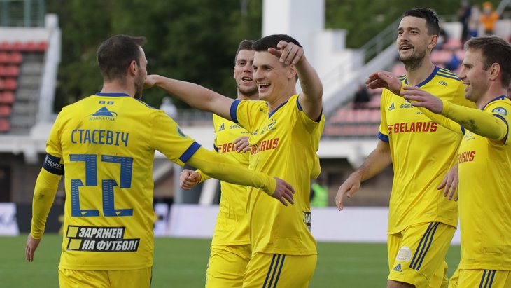 Футболисты БАТЭ