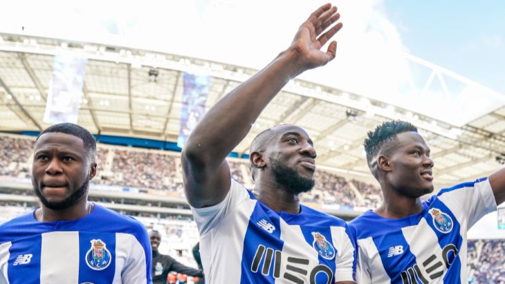 «Порту» ведет борьбу за титул с «Бенфикой»